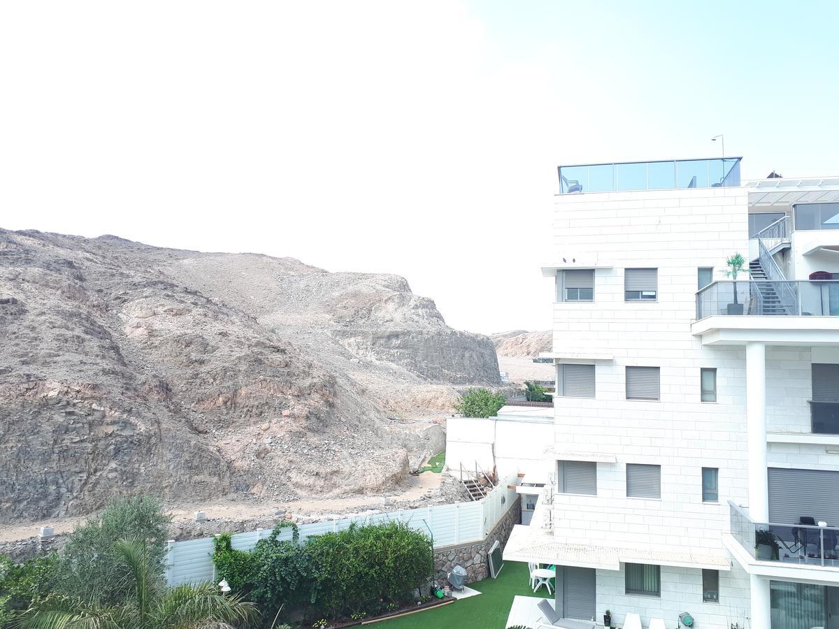 Stunning Penthouse With Sea Views And Private Heated Pool Appartement Eilat Buitenkant foto