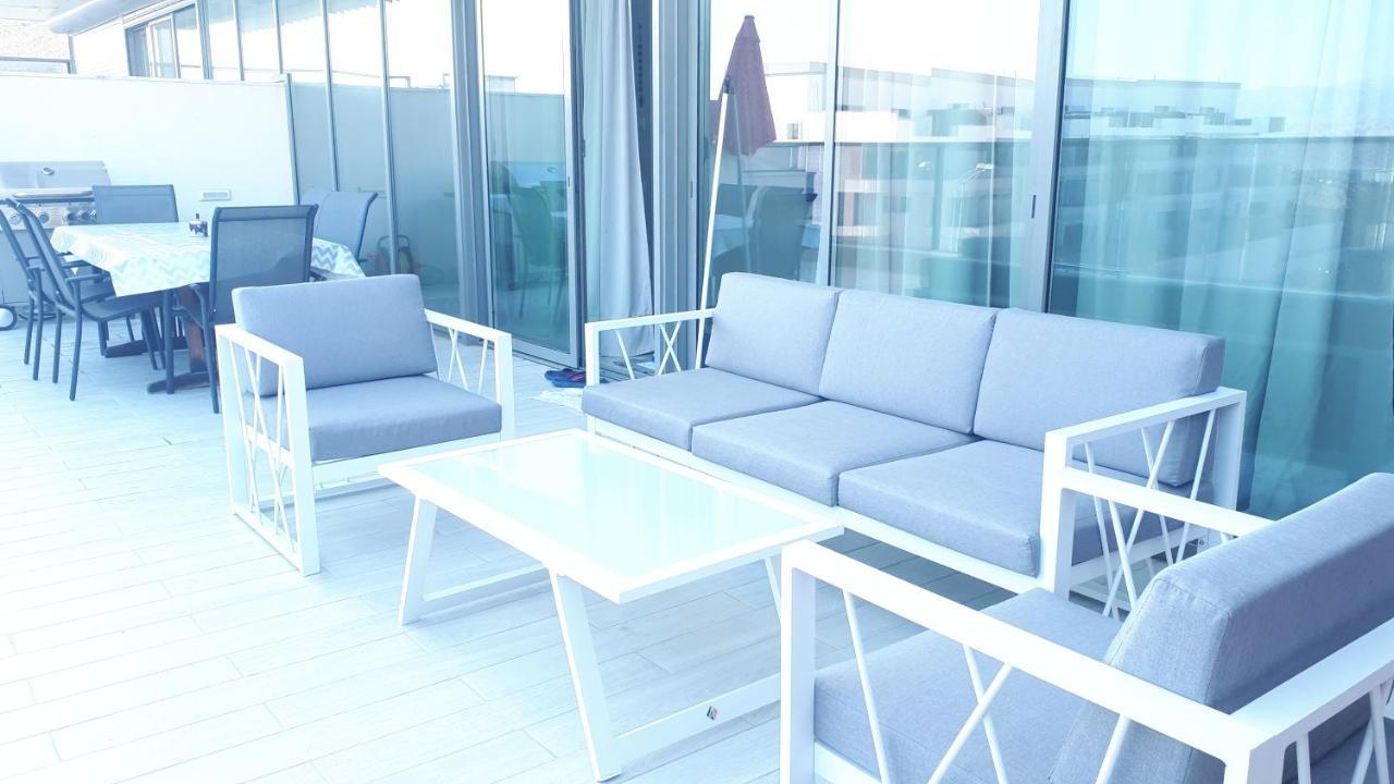 Stunning Penthouse With Sea Views And Private Heated Pool Appartement Eilat Buitenkant foto